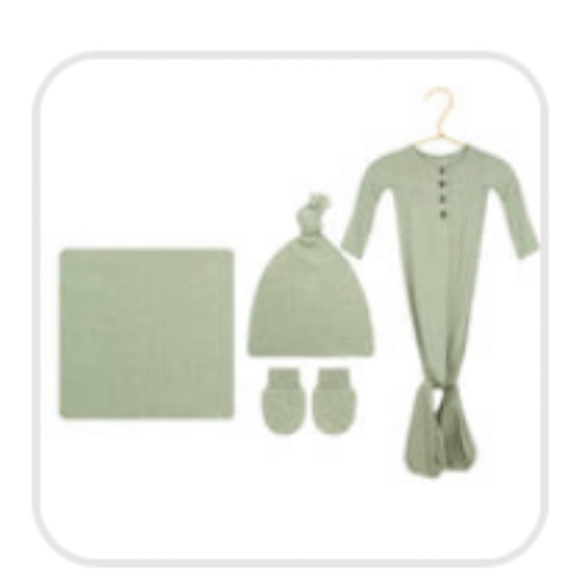 Lou Lou and Company Ribbed Ellis Top and Bottom Pajama Set main image 1